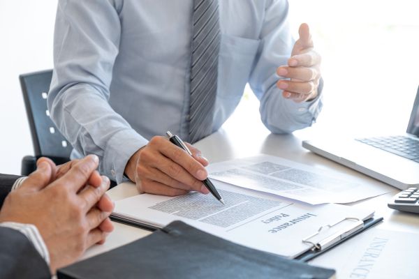 Commercial auto insurance